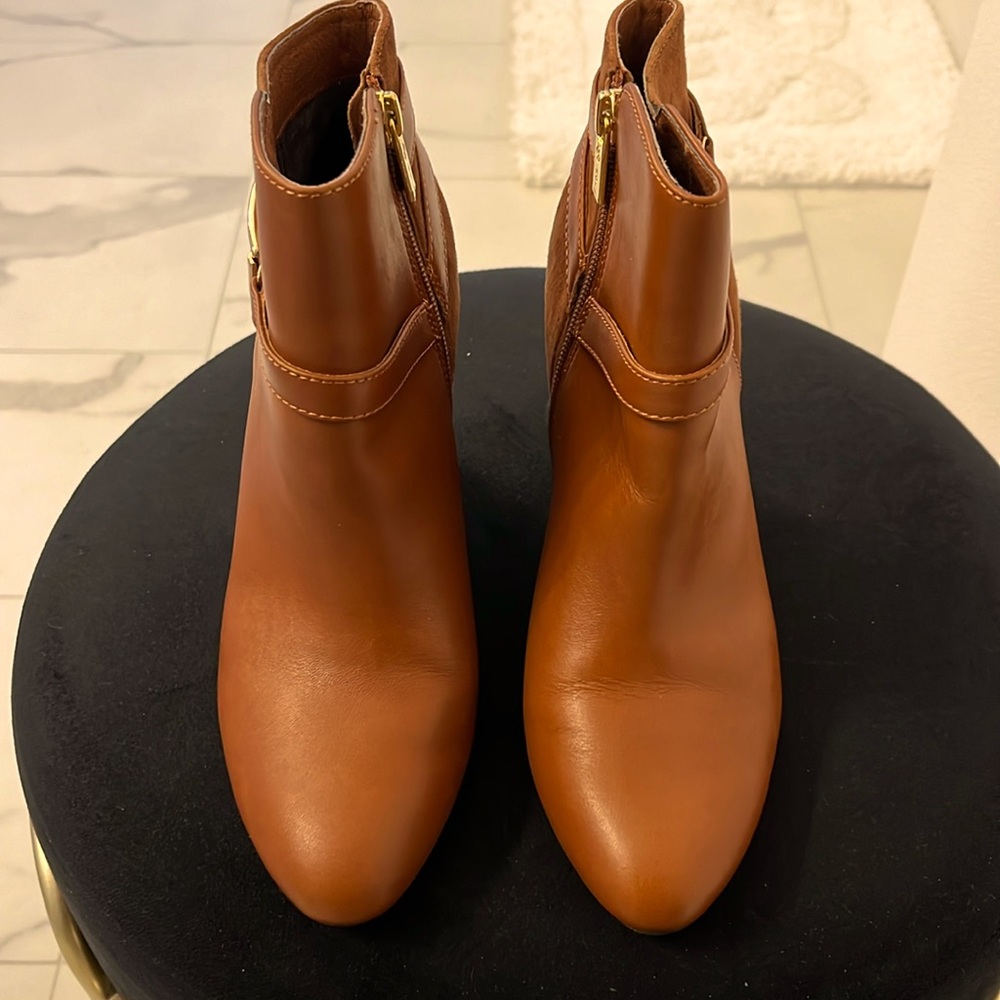 Isola Beautiful leather boots